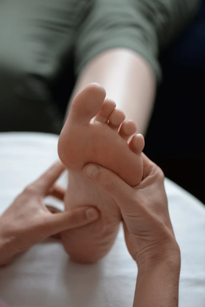 Séance de réflexologie à Paris par Anaïs Picar-Montagard